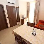 Apartma Piranesi *