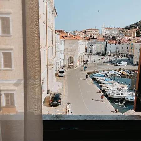 Piranesi - Parking Included * Piran
